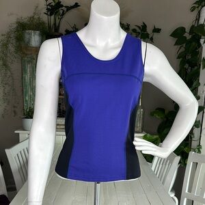Vintage Y2K 1980s MEC small Women's purple Black Sleeveless work out/hike top